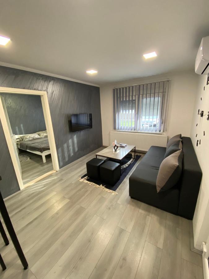 Apartmani Mira Palic Exterior photo